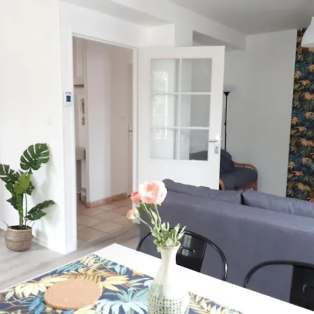 Apartment Les Hauts De Marle-et-Behaine